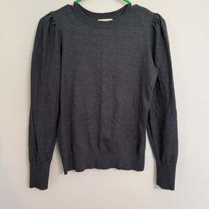 Marled Women’s Small‎ Gray Pleated Shoulder Chic Sweater